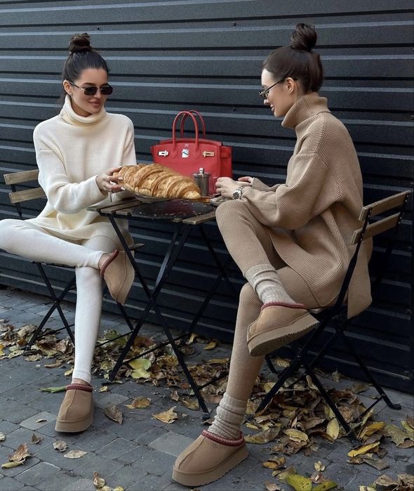 Продам взянаний костюм кофта і лосини