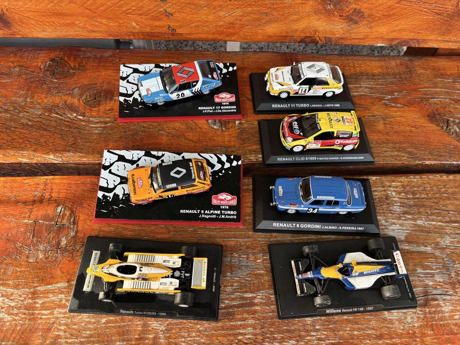 Renault miniatura colecionavel