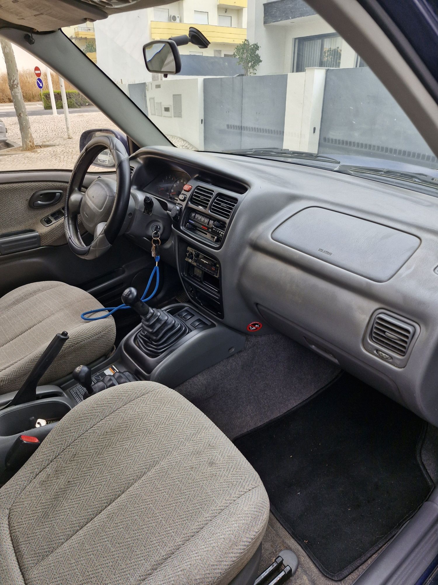 Suzuki  Vitara  2.0TD