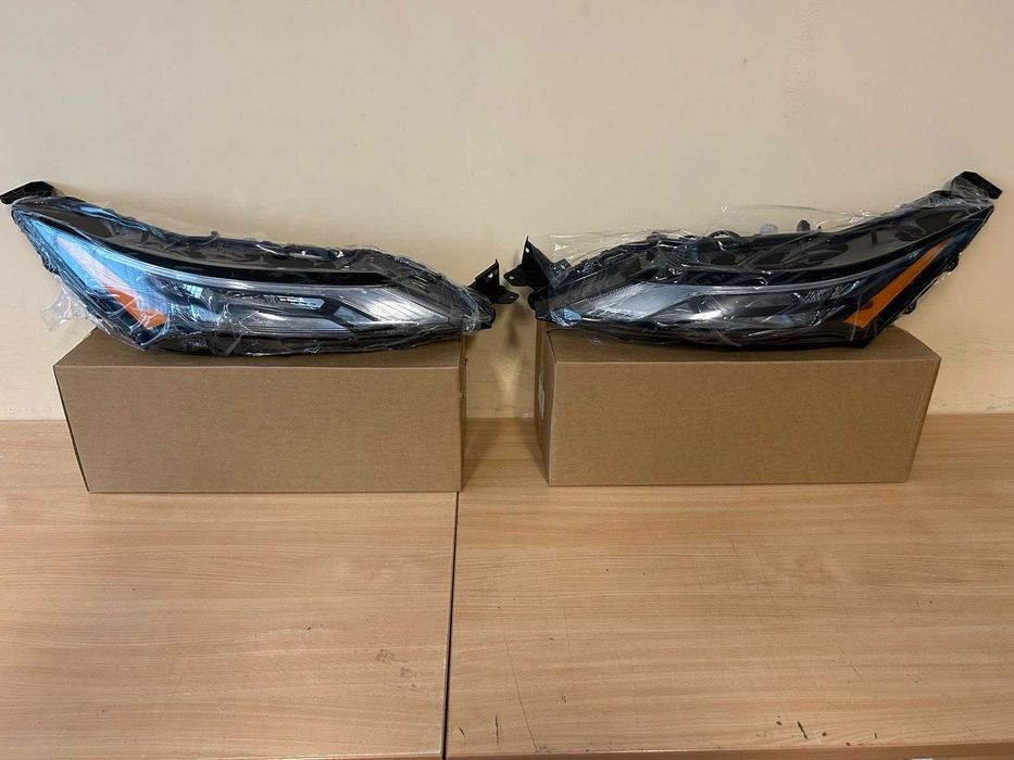 Фари верхні (ДХО) Nissan Rogue T33 2020+