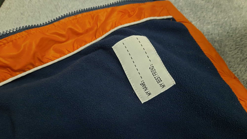 Bezrękawnik chłopięcy z kapturem r.134