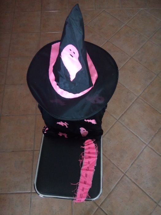 Fato de bruxInha