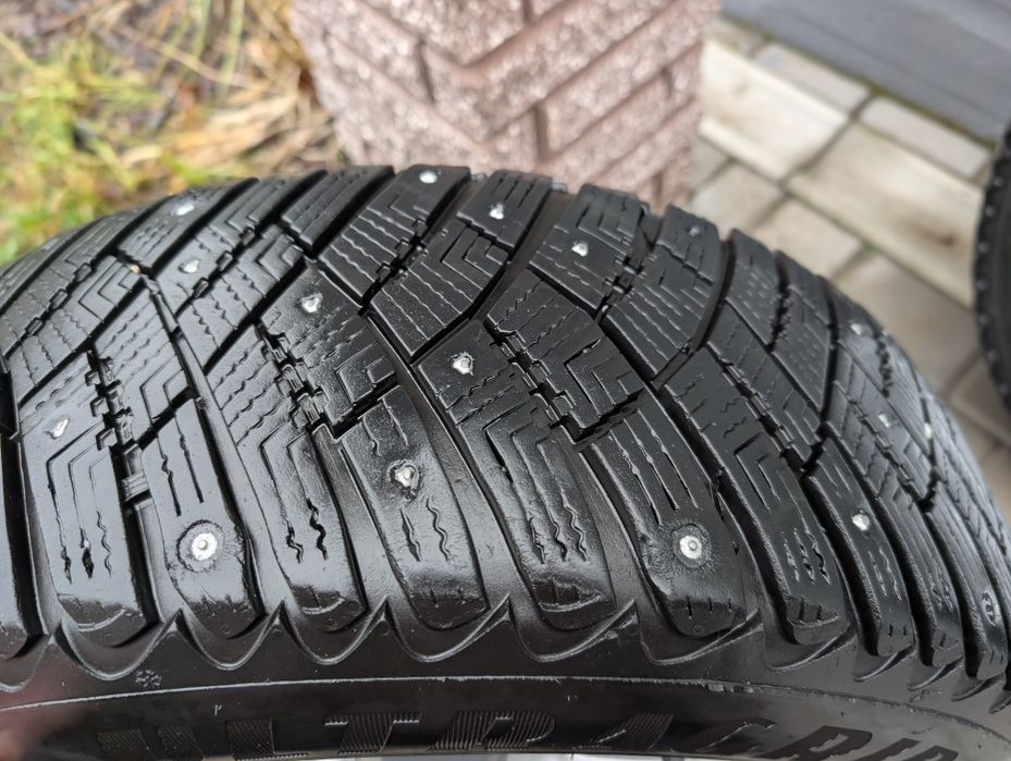 колеса 15 з зимнею гумою Goodyear 195/65 R15