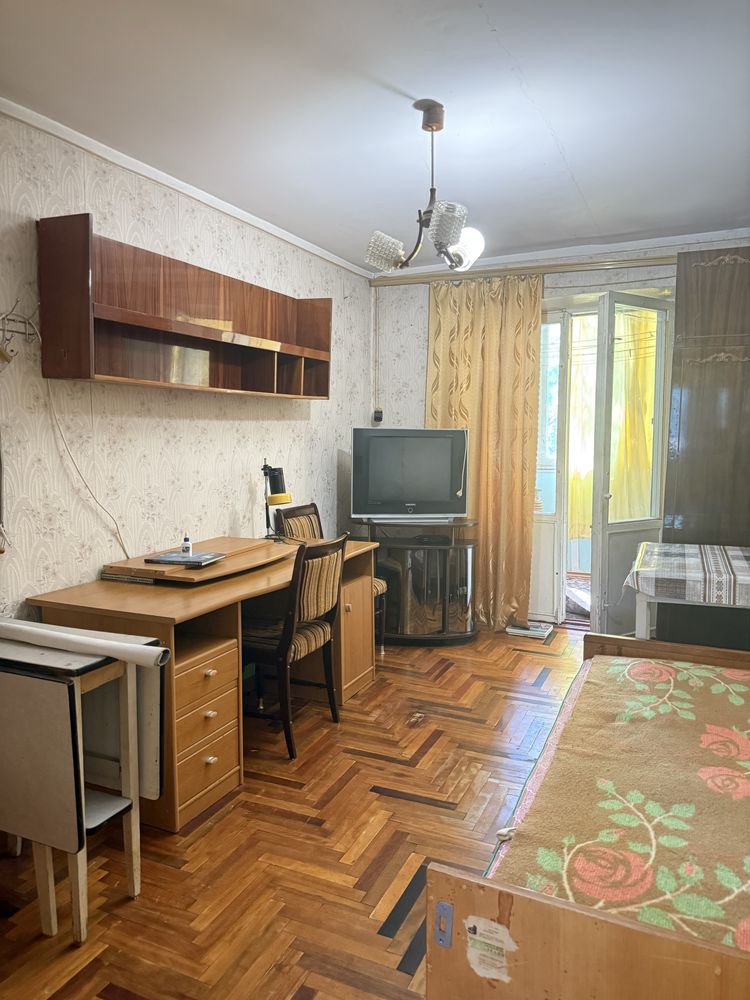 3 комнатная,Осипенковский,Днепровский район