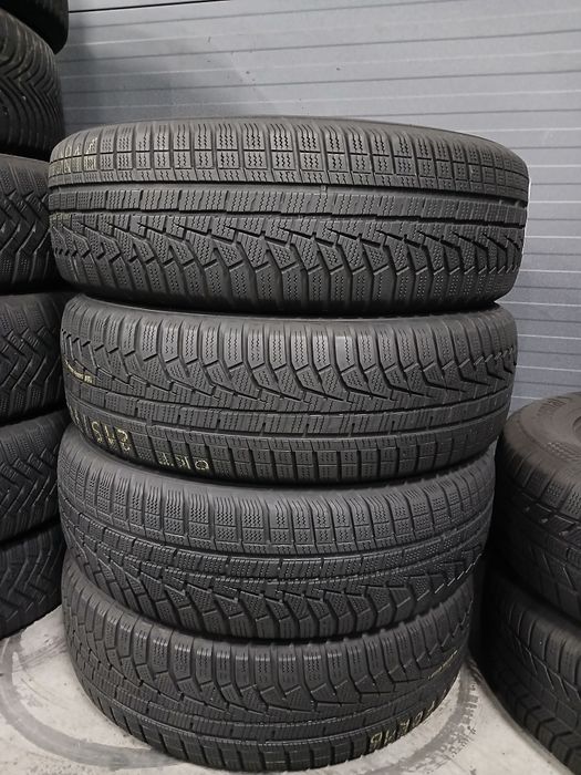 Зимові Шини БВ  215/70 R16  HANKOOK  Winter I*cept EVO 2 SUV  Склад