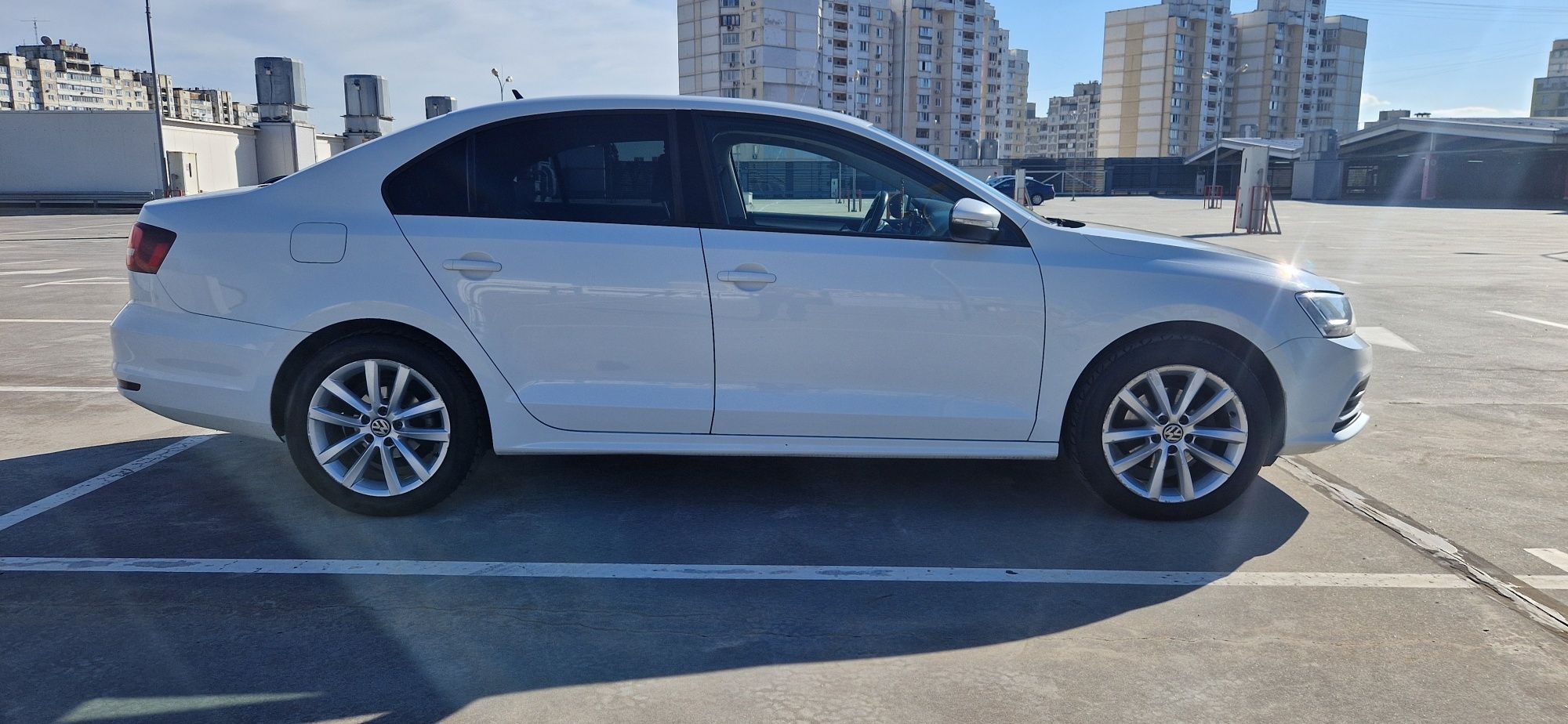 Продам авто Volkswagen jetta 6