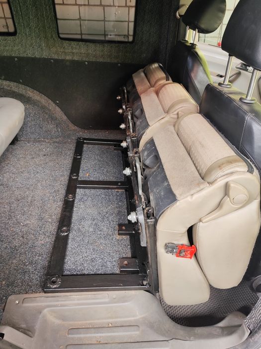 Сідушки для Volkswagen caddy