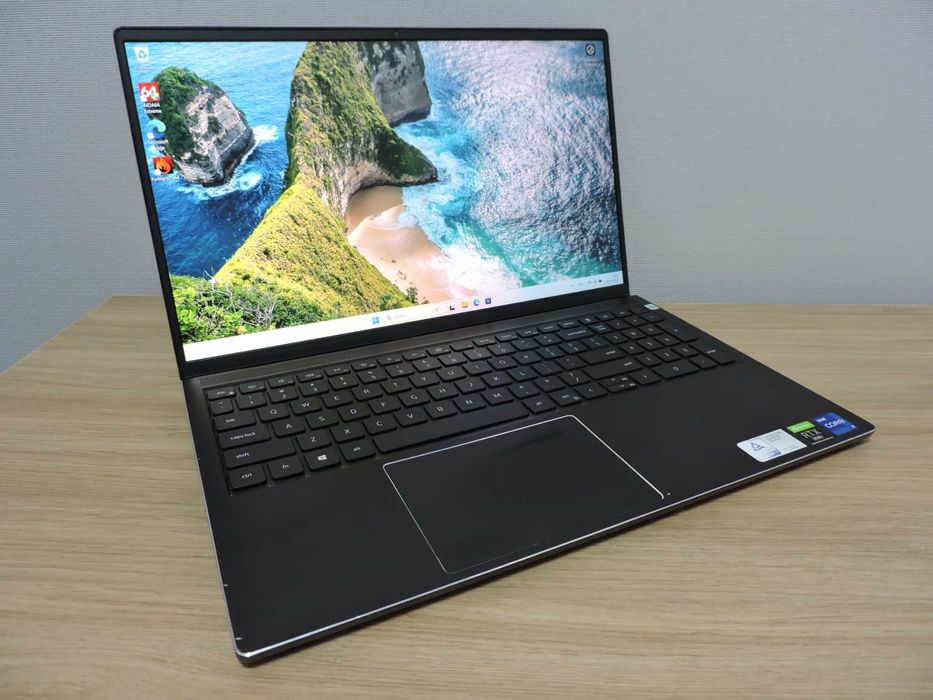 Игровой RTX 3050 Dell Vostro 7510/15.6/Core i7-11800H/16GB/SSD512
