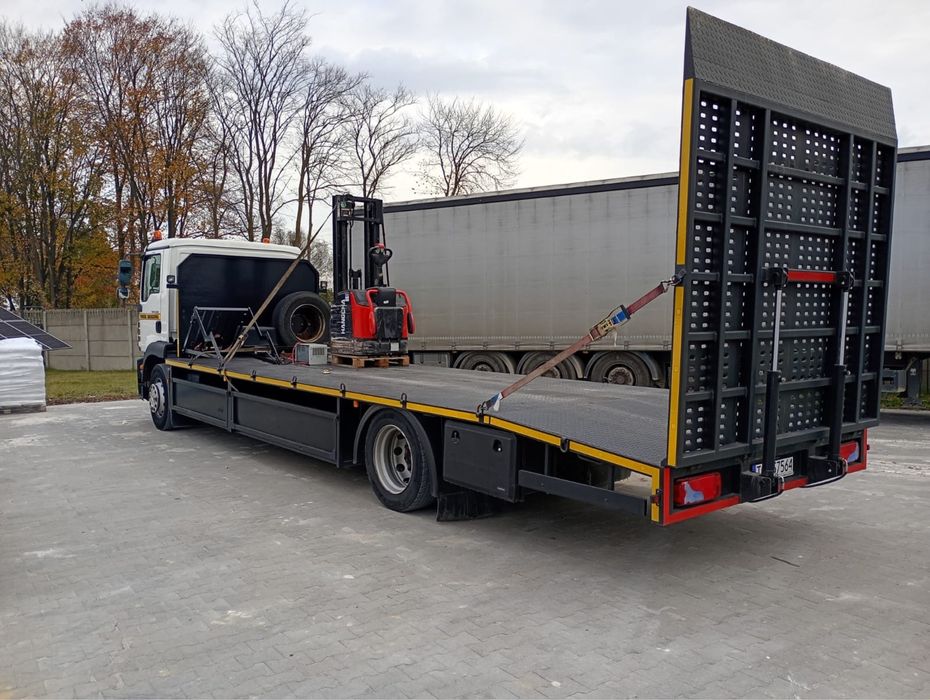 Man TGM 18.250 pomoc drogowa 2009 X 8,5m niski przebieg