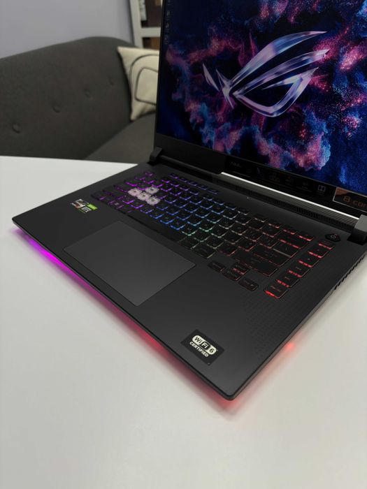 Asus Rog Strix 15.6" 144Hz Ryzen 7 4800H RTX 3050Ti 4Gb 16 Gb 512 Gb