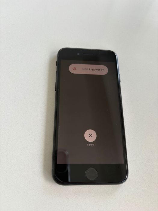 iPhone SE 2022 3 geração 64gb azul noite