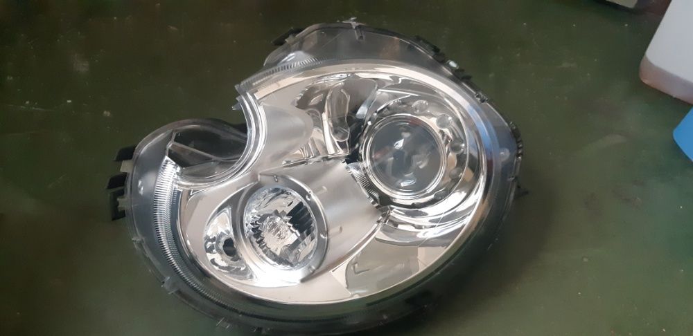 Lampa uszkodzona lewa Mini Cooper R55, R56,R57,R58