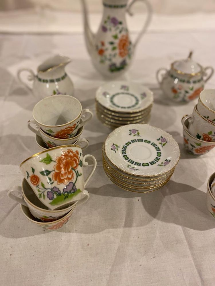 Conjunto de chá de porcelana vintage