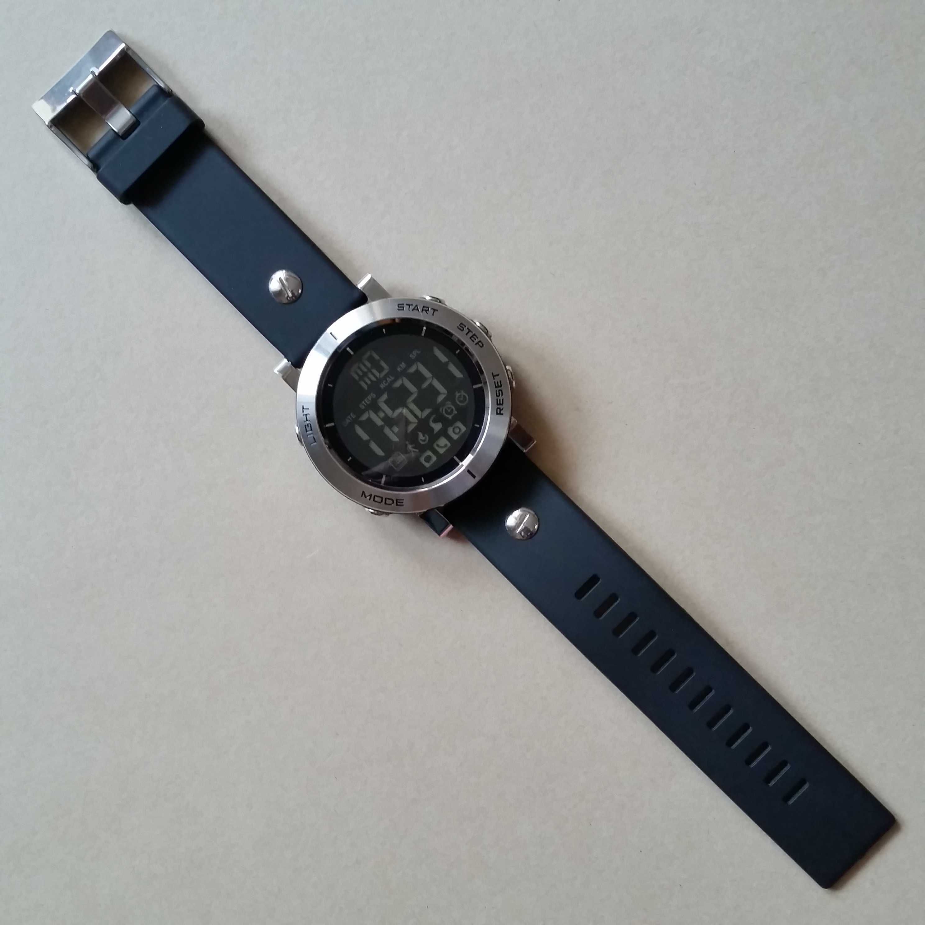 Часы Suunto часы