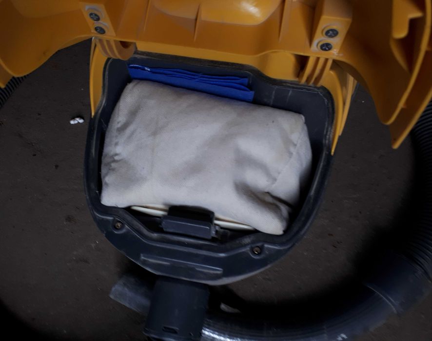 Пылесос с мешком Philips fc8348