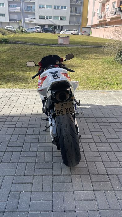 Honda CBR 1000 RR FIREBLADE