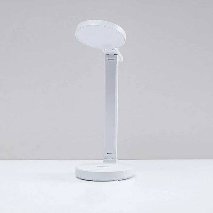 Светодиодная настольная лампа с диммером