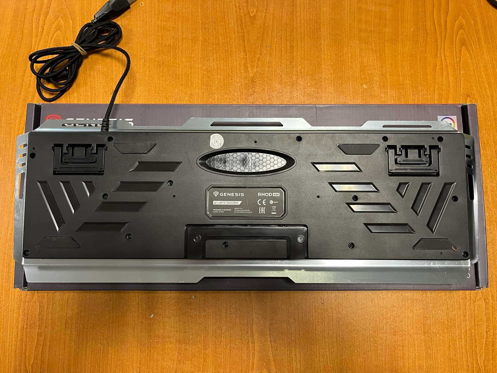 Klawiatura Genesis Rhod 420 USB RGB Podświetlanie
