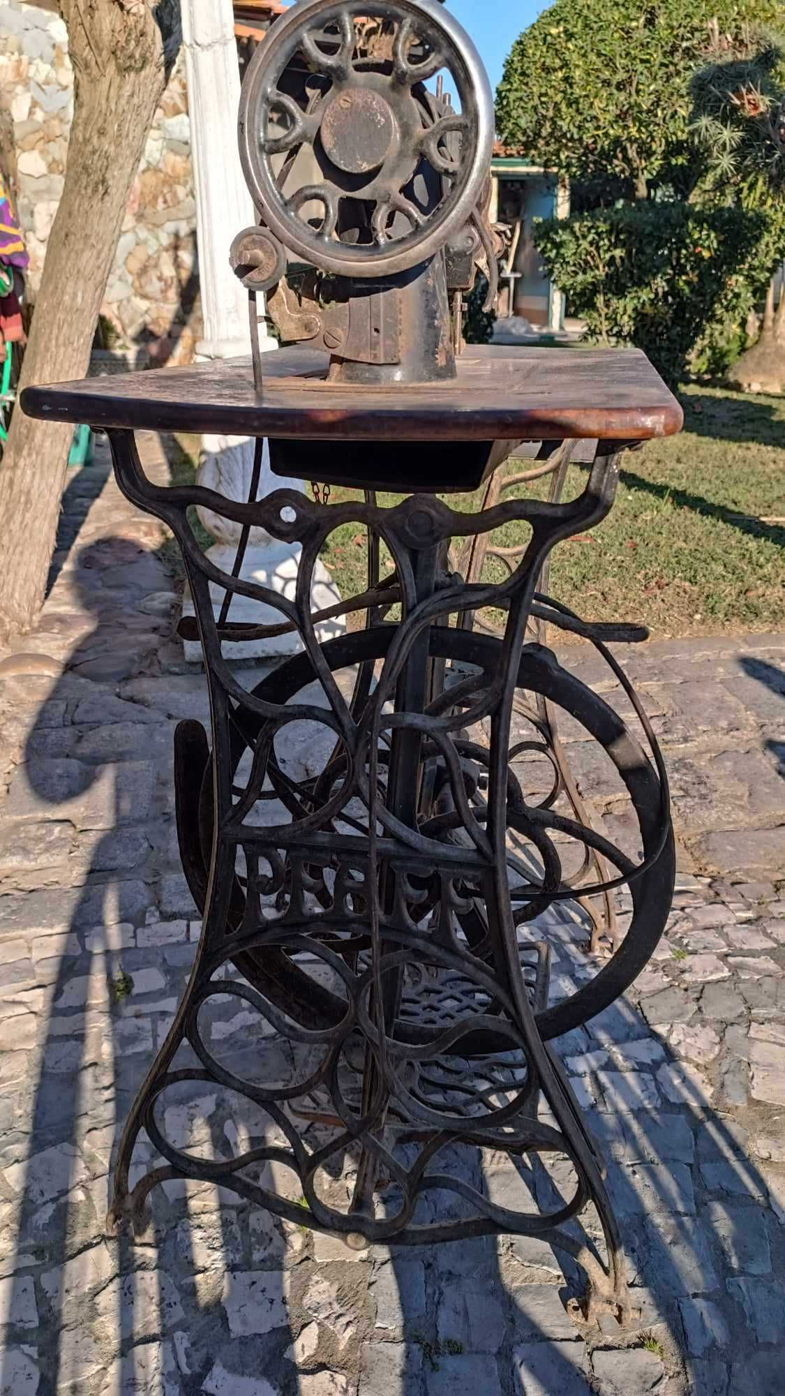 Maquina de costura Pfaff