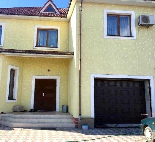 Добротный дом в Лесках на улице Степной