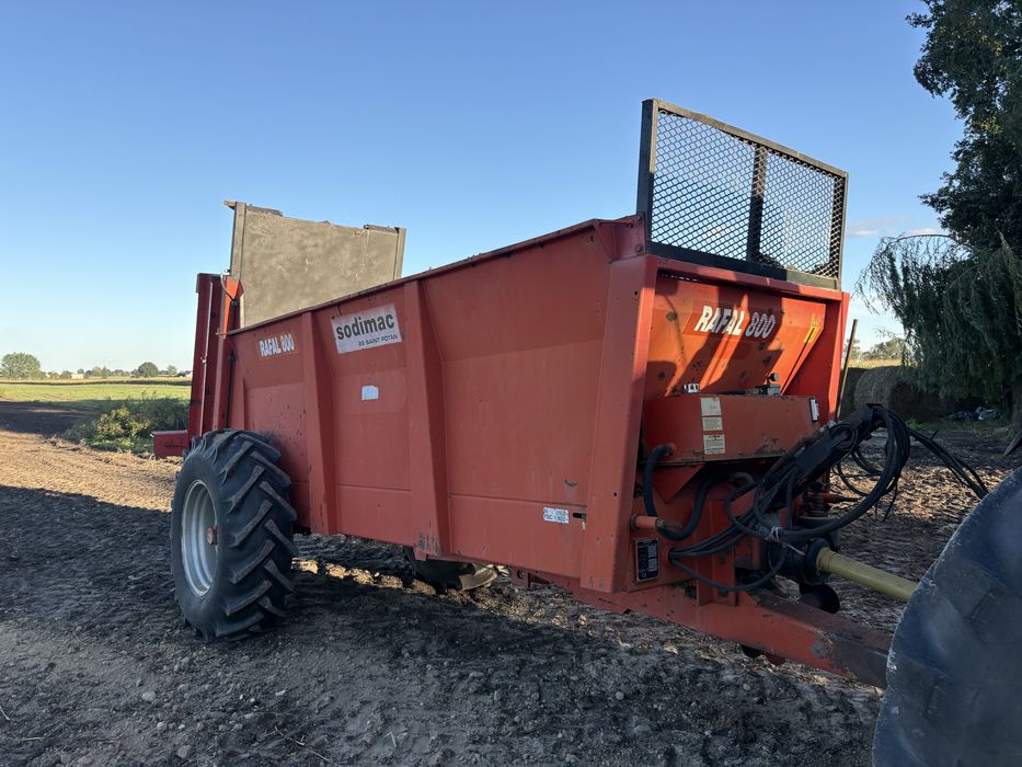 Rozrzutnik obornika Rafal 800