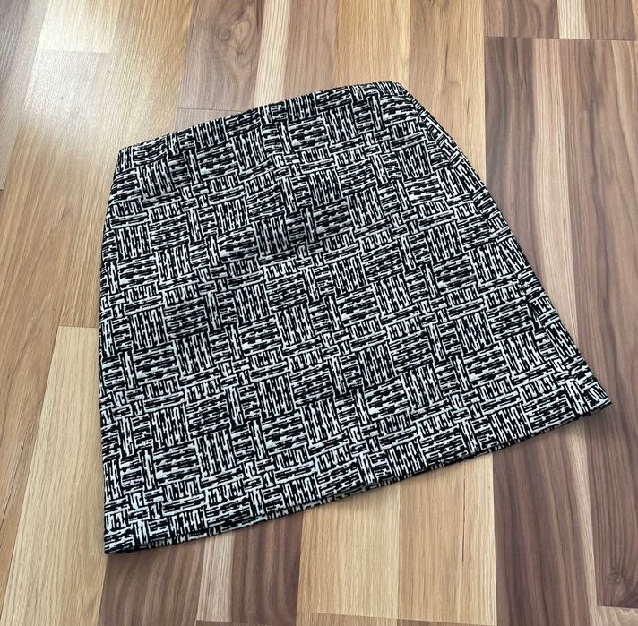 Spódnica dzianinowa mini Marks & Spencer 36 S czarno - biała tweed