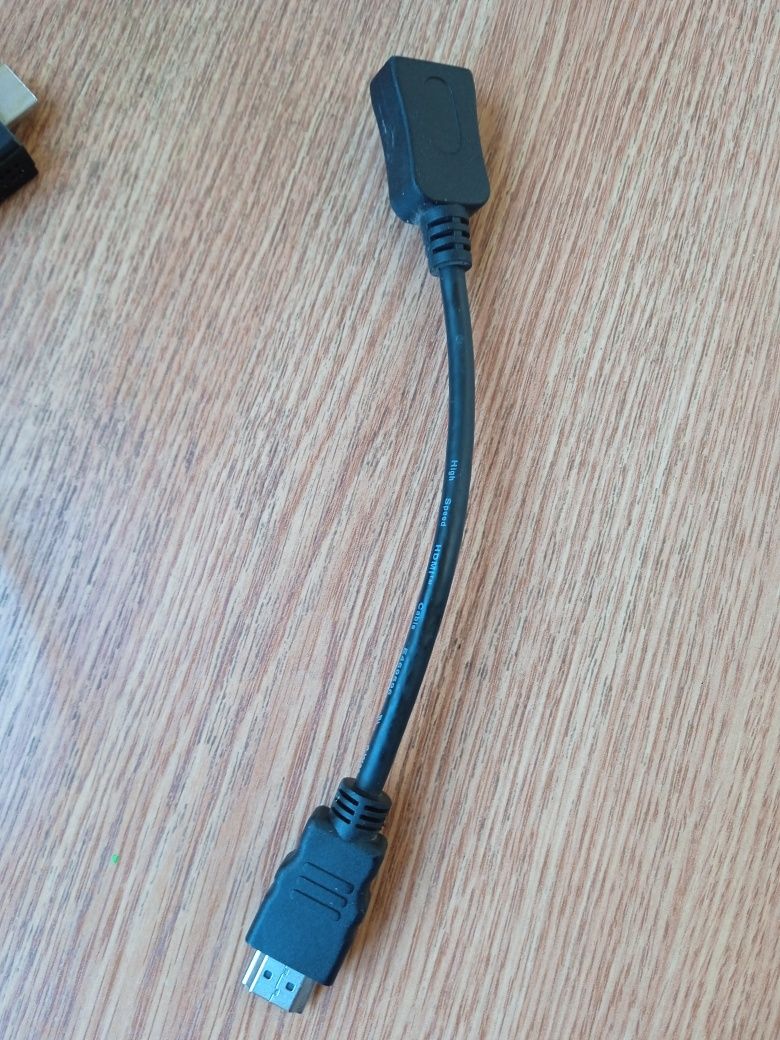 Продаю Lenovo IdeaCentre Stick 300