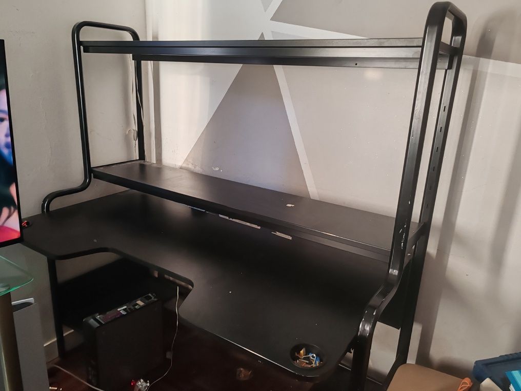 Vendo mesa gamer