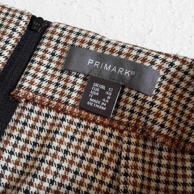 Юбка трапеция в мелкую гусиную лапку primark