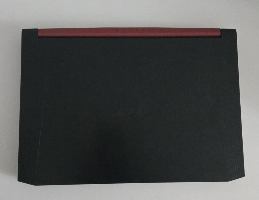 Продам Acer Nitro 5 ( GTX 1660 TI , REM 16 GB)