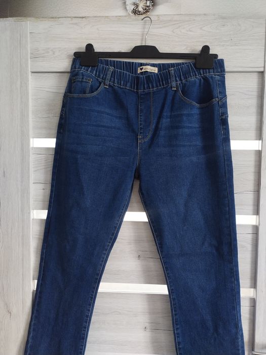 Jeansy tregginsy na gumie