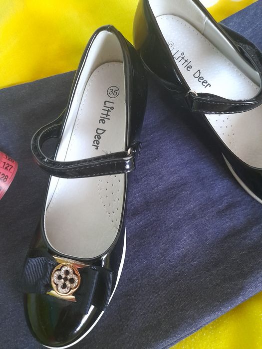 Нові туфлі в школу 35 розмір