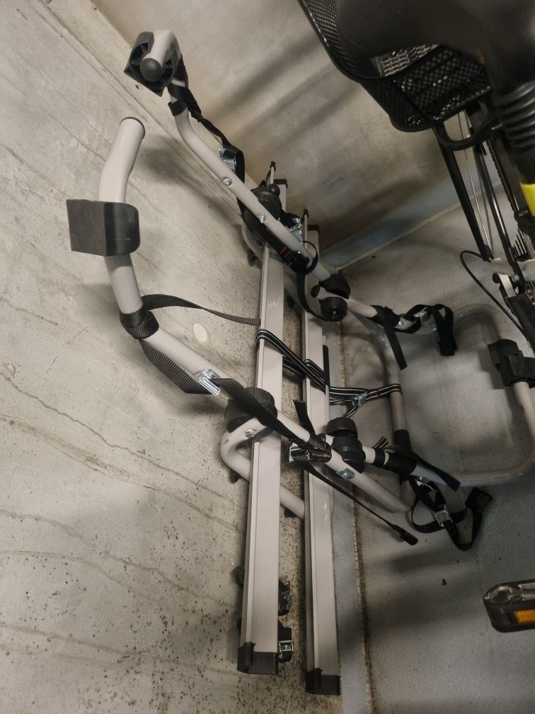 Bagażnik rowerowy na tylną klapę model Peruzzo Padova Steel