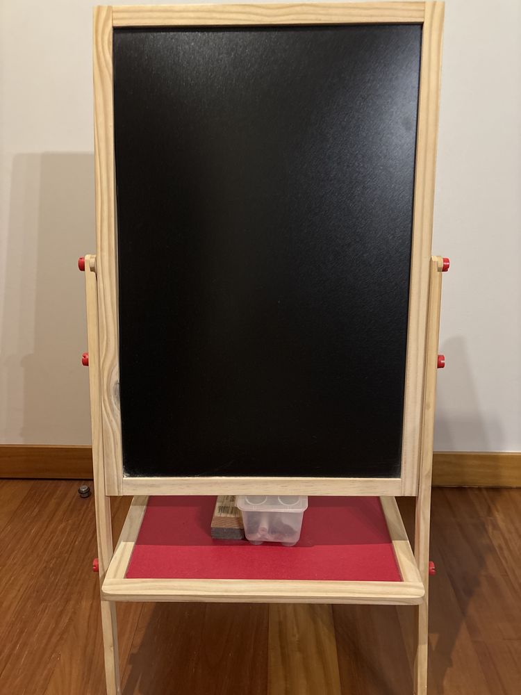 Quadro giz. Cavalete. Óptimo estado.