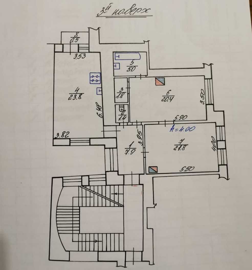 Продаж 2 км квартири в самому центрі міста