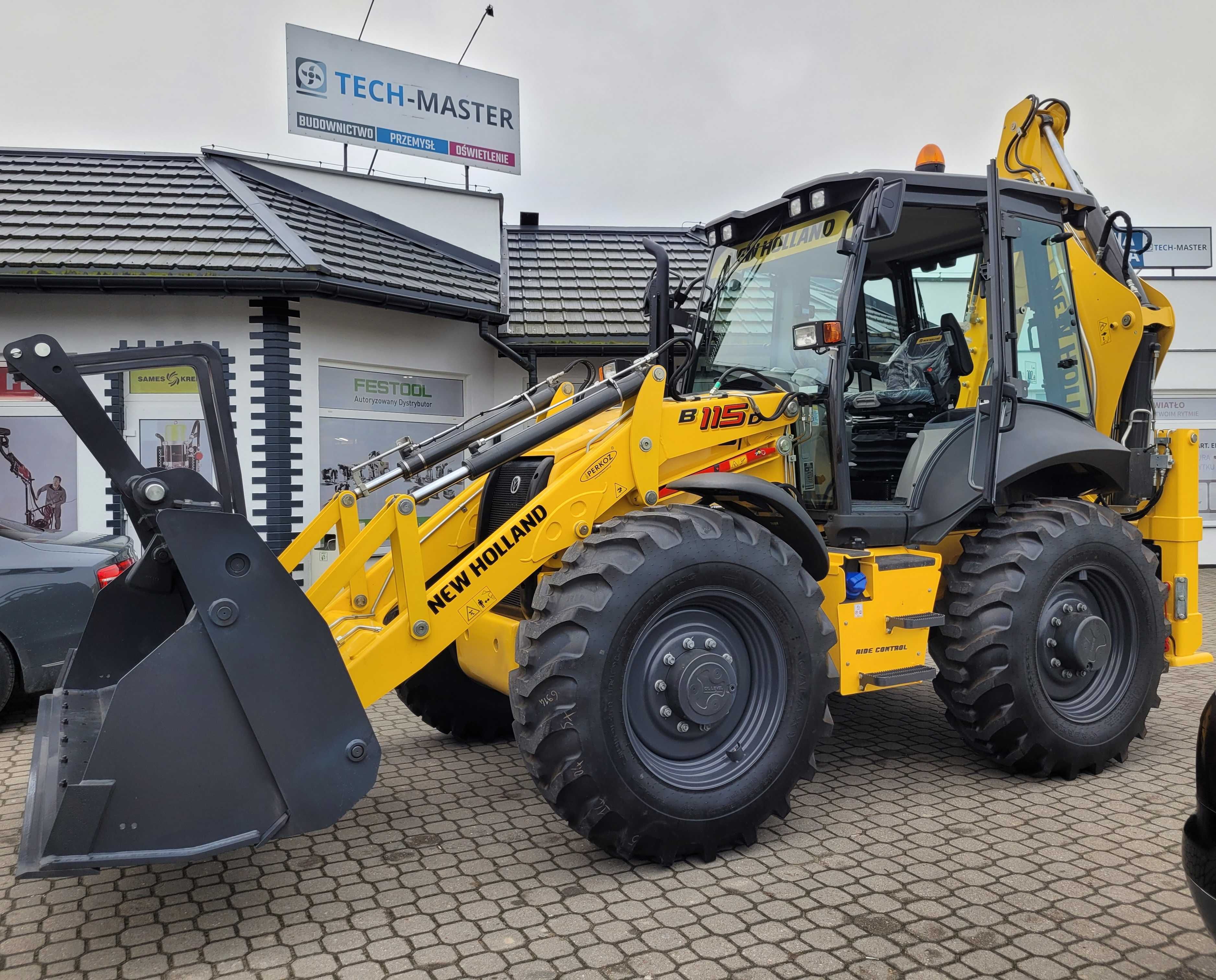 Usługi koparko-ładowarką New Holland B115D