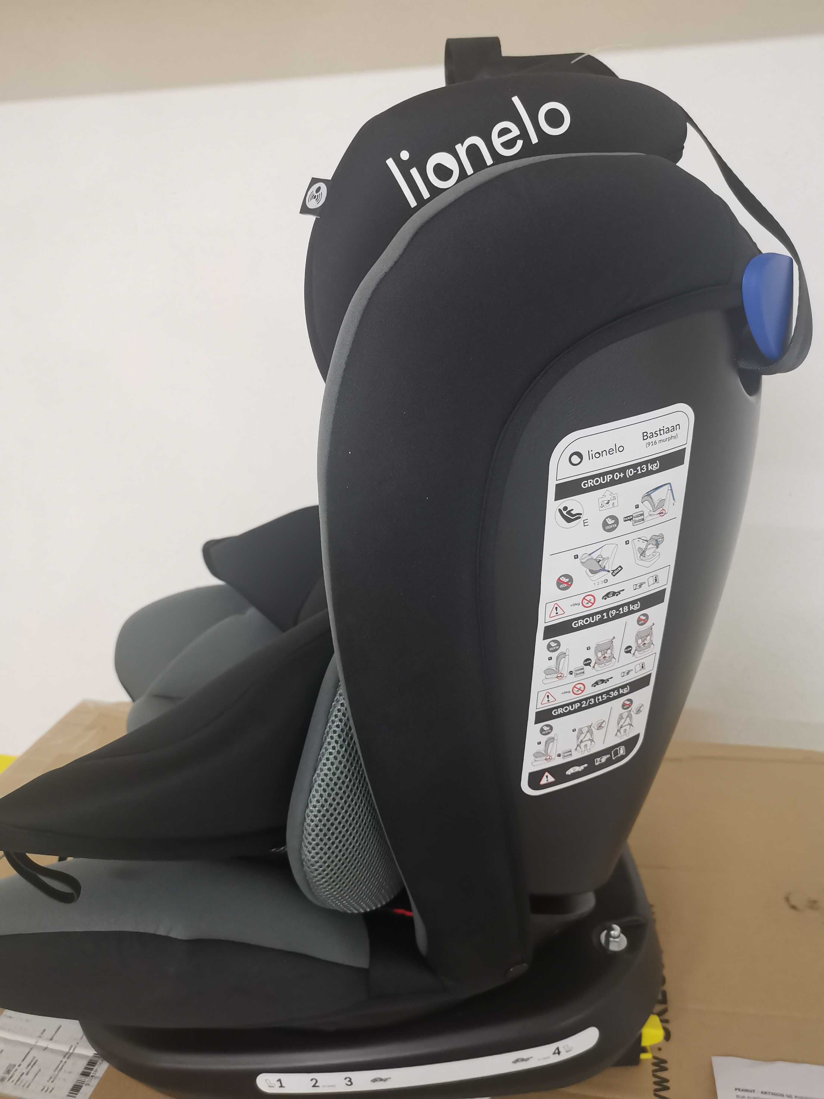 Cadeira auto 0+/1/2/3 Isofix Lionelo -- NOVA --