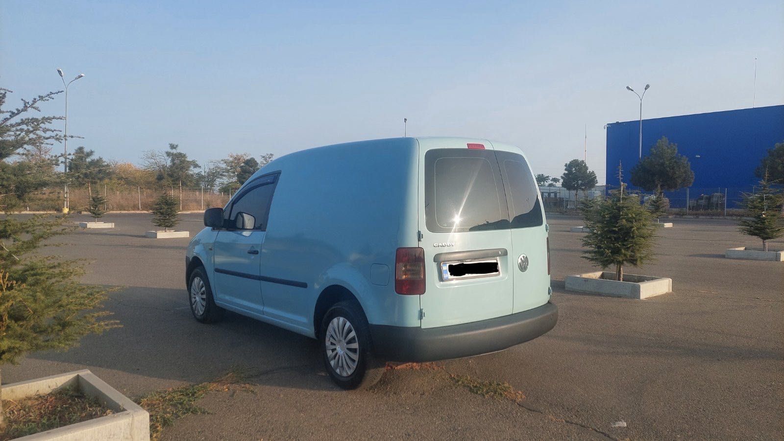 Volkswagen Caddy кадік