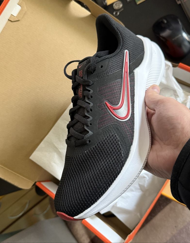 Оригінал Nike DOWNSHIFTER 11 CW3411-005. Кросівки (28см)