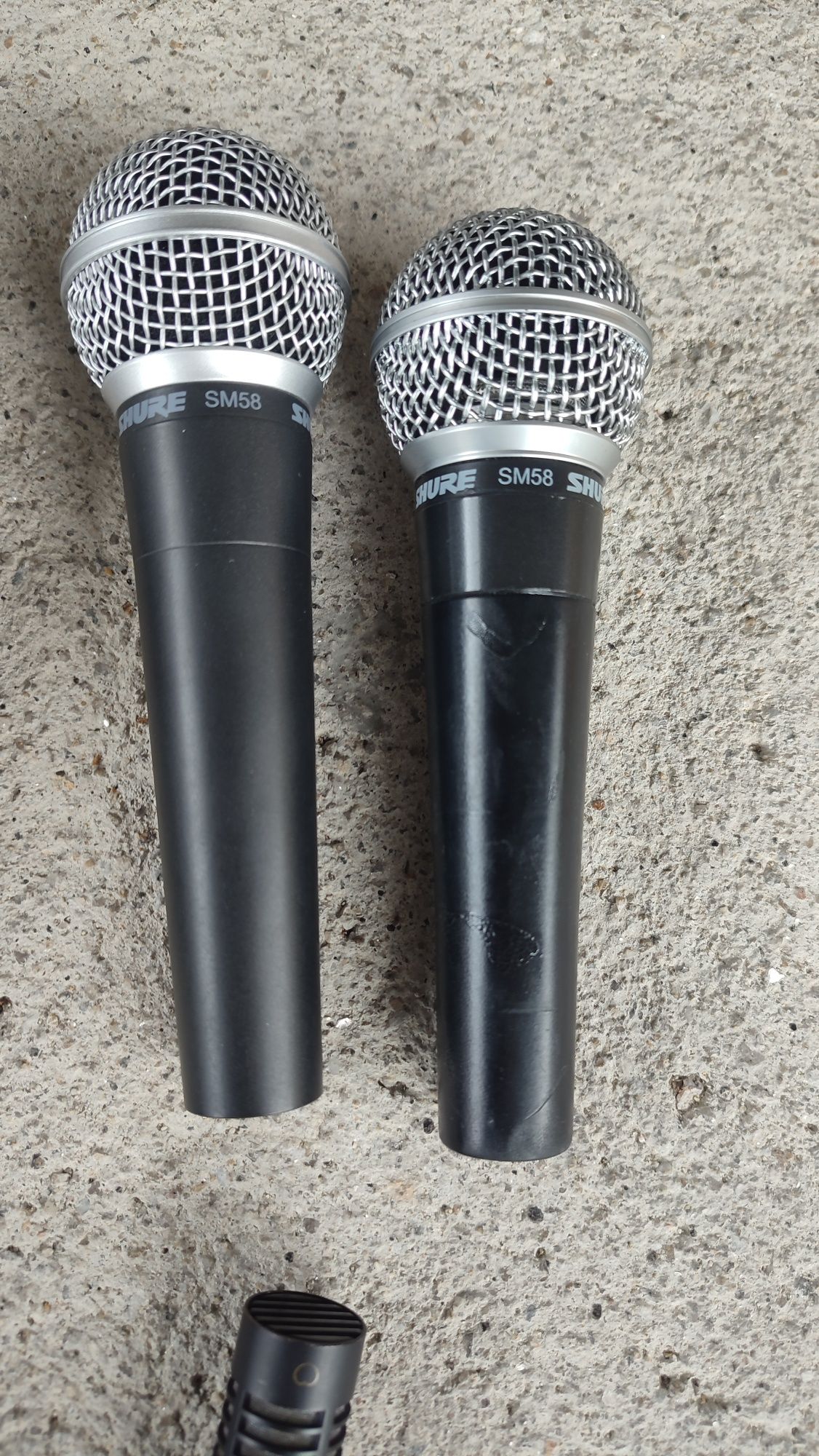 Vários Microfones Shure, Fame e Ibanez