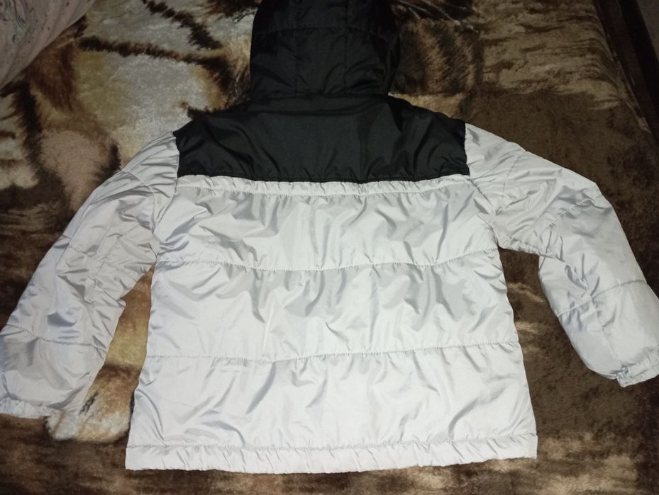 Куртка на хлопця