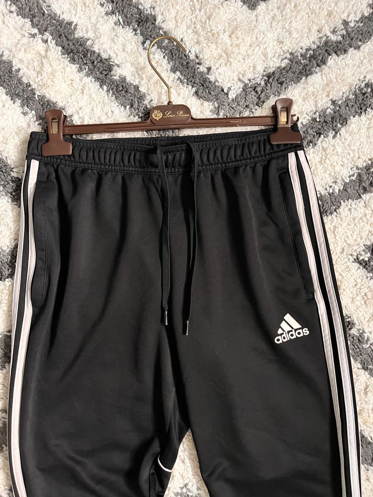 Спортивные штаны Adidas sportswear pants