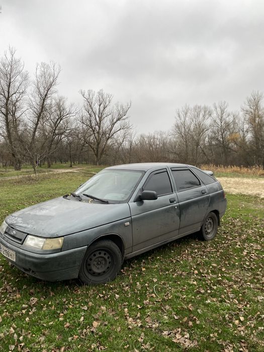 ВАЗ 2112. ( 8 клоп )