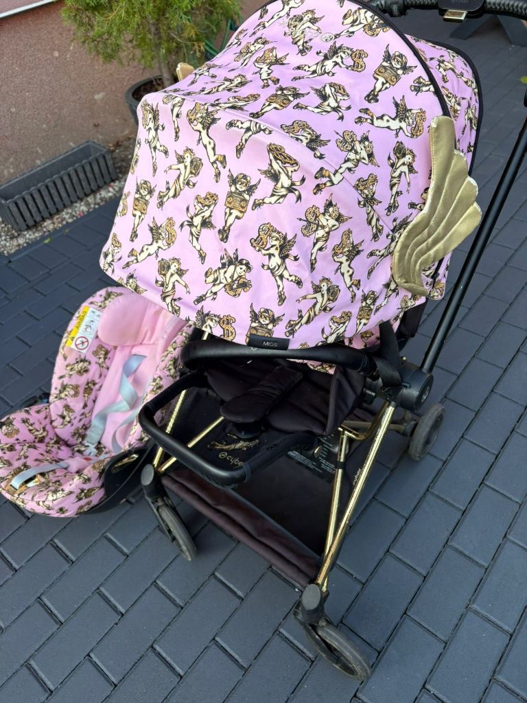 Cybex mios by Jeremy Scott