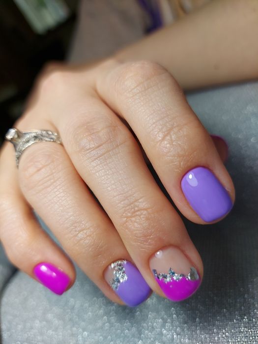 Манікюр/педикюр/нарщення