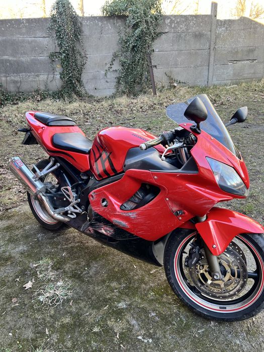 Honda cbr 600f4i sport
