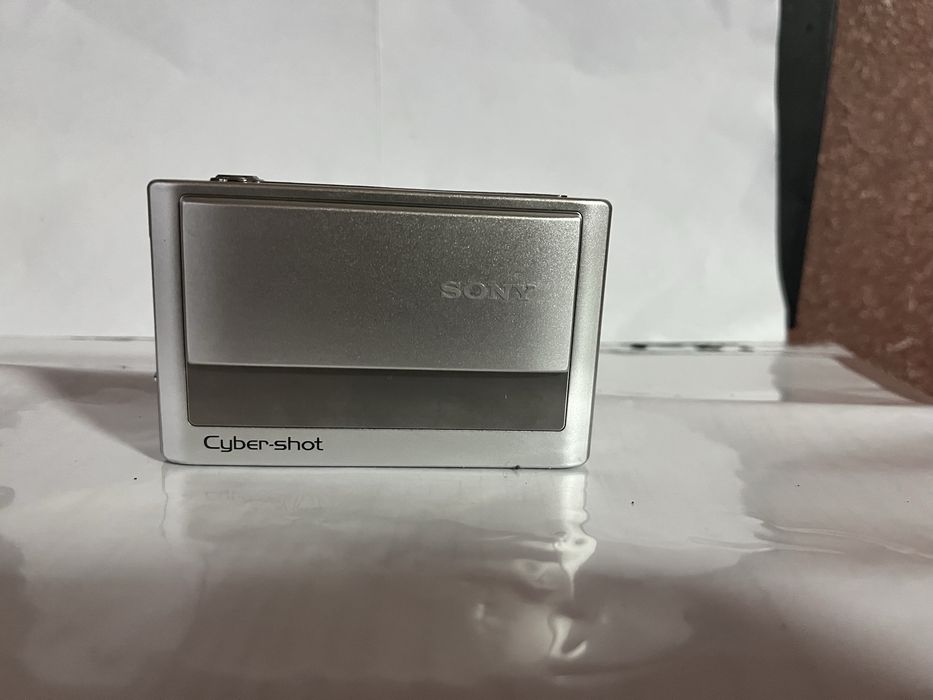 Фотоапаратат SONY DSC-W20 стан гарний