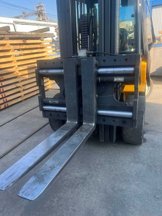 Продам дизельний навантажувач Jungheinrich DFG 550