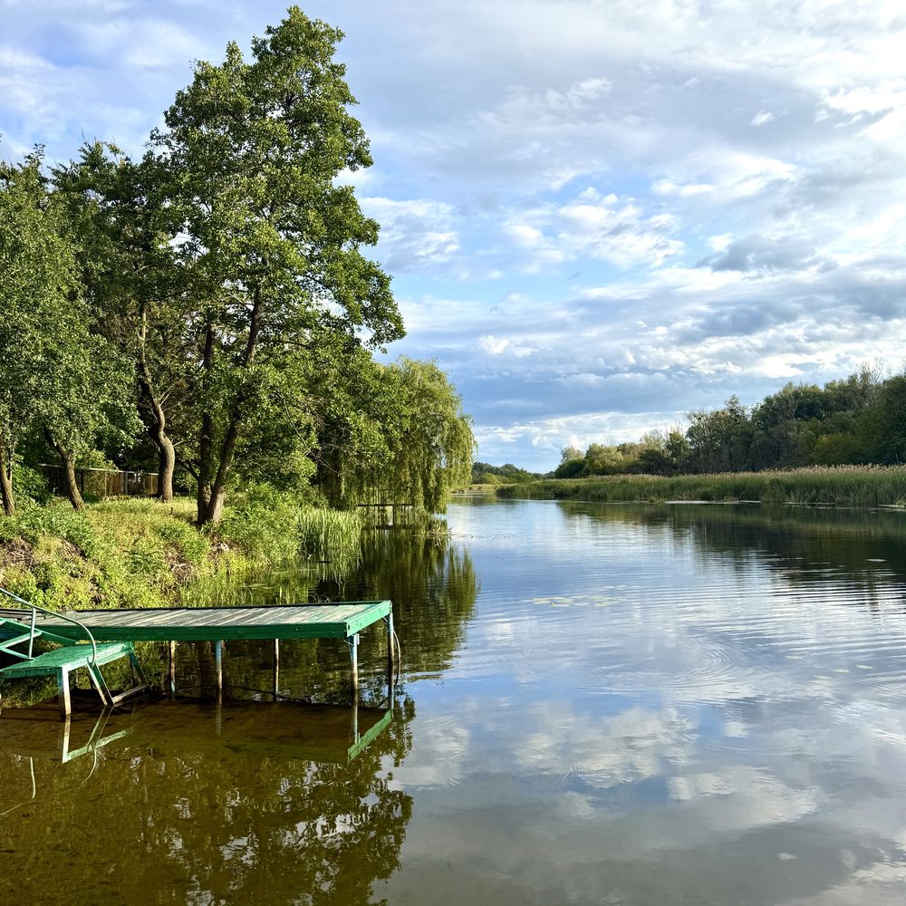 Будинок на березі Вільшанки , с. Лозівок