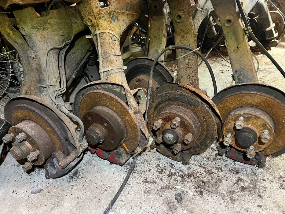 Golf II III mk3 GTI VR6 belki tylne osie ośki wózki sanki zawieszenie